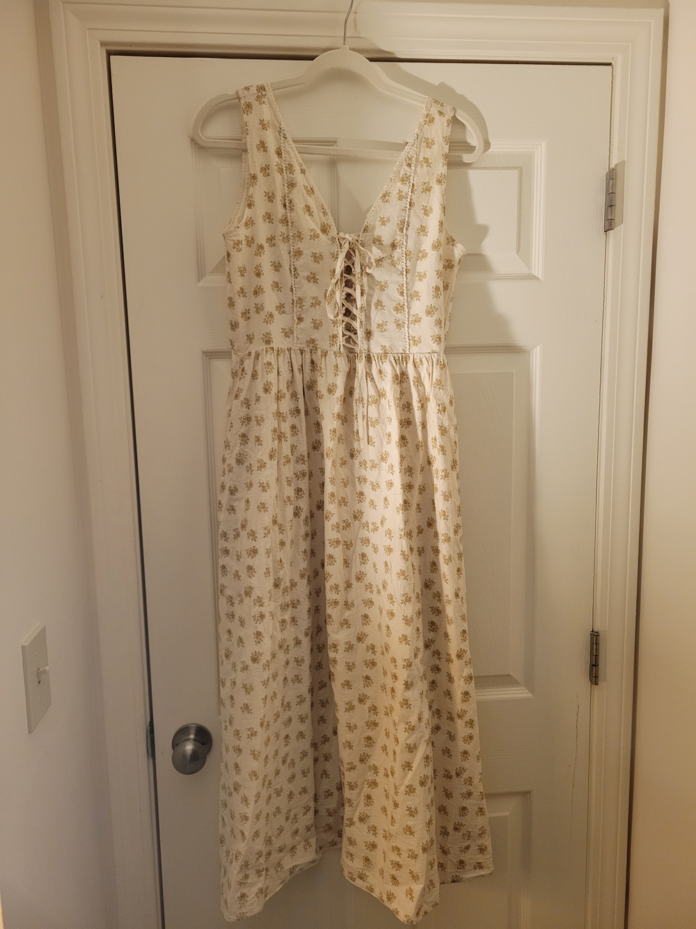 Neuflora Cream Floral Fawn 100% Cotton Maxi Dress Like New